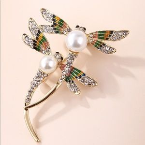 Brooch